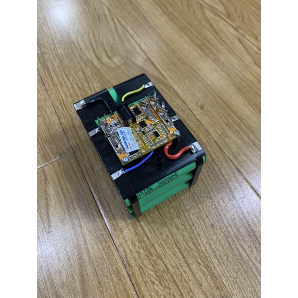 Pin Makita 5S2P-5S3P — Lõi Samsung 25R, Mạch 65-80A chuyên trị máy bê tông