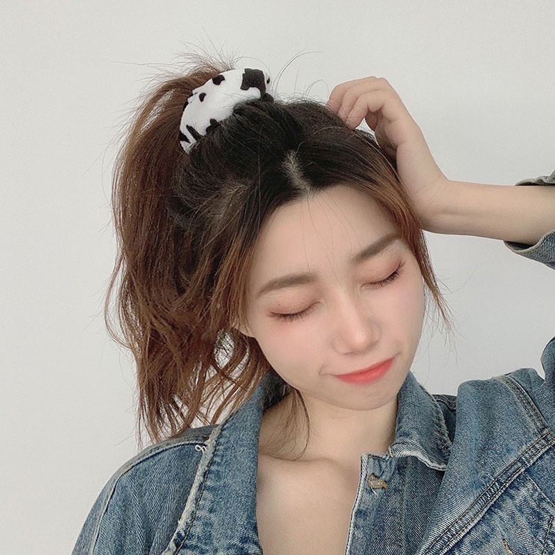 Cột tóc bò sữa lông nhung, cột tóc scrunchies bò sữa lụa bóng