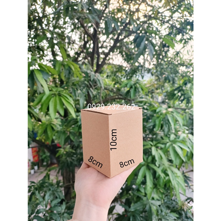 1 Hộp Carton nắp gập 8 x 8x 10 cm