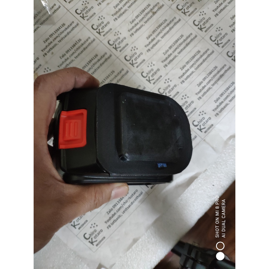 Bộ đế chuyển lấy điện từ hộp pin Makita LXT ra DC 5521 với nắp bảo vệ cực
