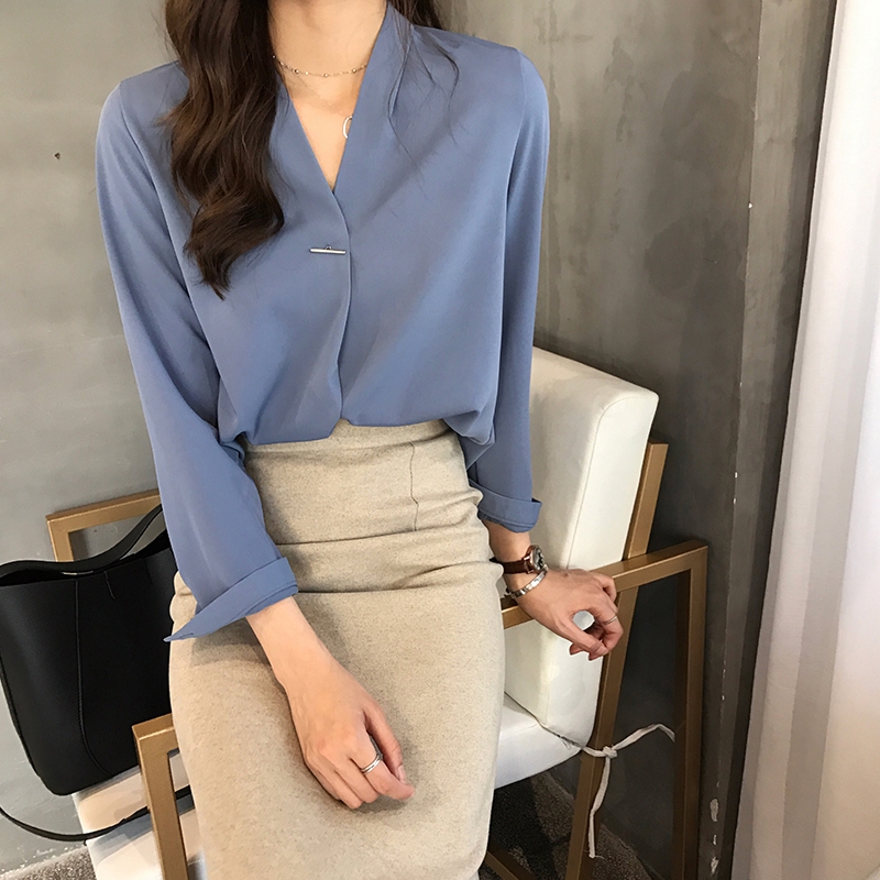 Áo sơ mi cổ V tay dài màu trơn thời trang cho nữ