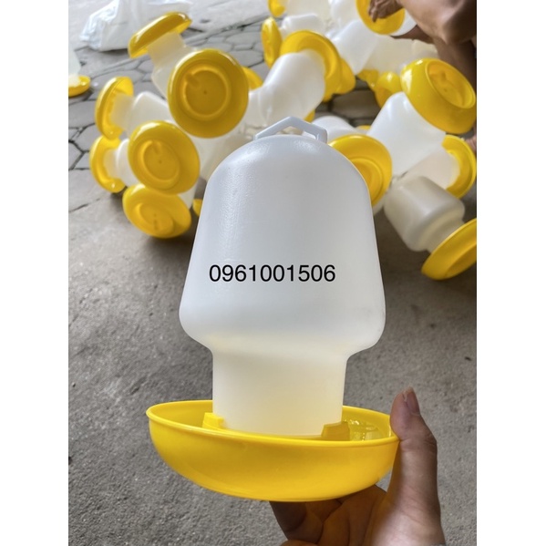 Bình uống 2l bình thuận cho gà vịt con