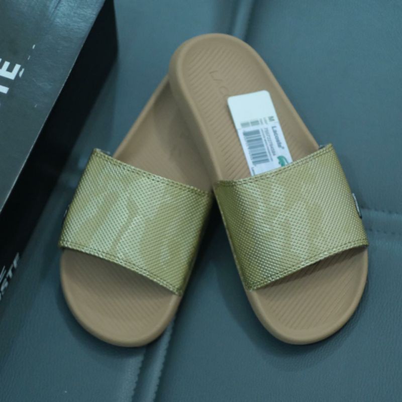 Giày Sandal Lacoste Croco Cao Su Màu Nâu Vàng