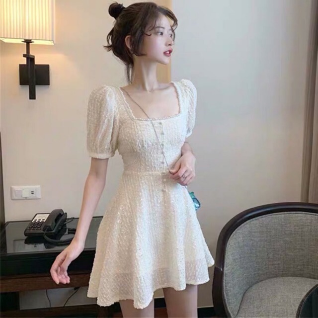 [Mã WASTMAY giảm 15% tối đa 30K đơn 150K] (Có sẵn) Váy cổ vuông tay dài Quảng Châu / Đầm trắng đính hạt ( có ảnh thật) | BigBuy360 - bigbuy360.vn