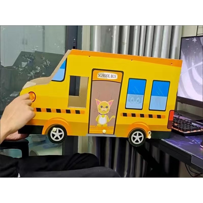 Ổ nằm kết hợp bàn cào móng School Bus cho mèo