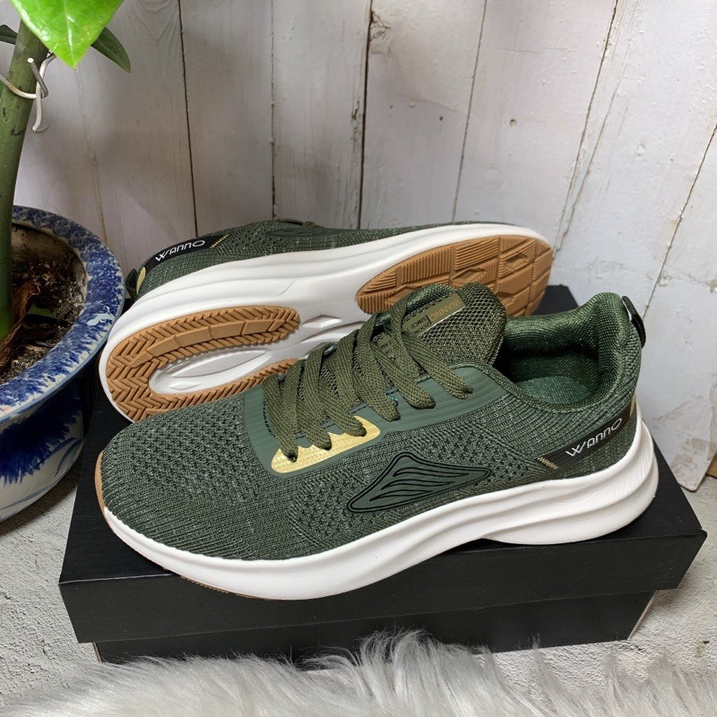 Giày sneaker thể thao nam rêu Wanno mới 2022 688