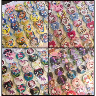 Set 2 logo khuy cài áo ngẫu nhiên hình Hello Kitty , Doremon , Unicorn , Sofia size lớn  - 10LEGONNLON