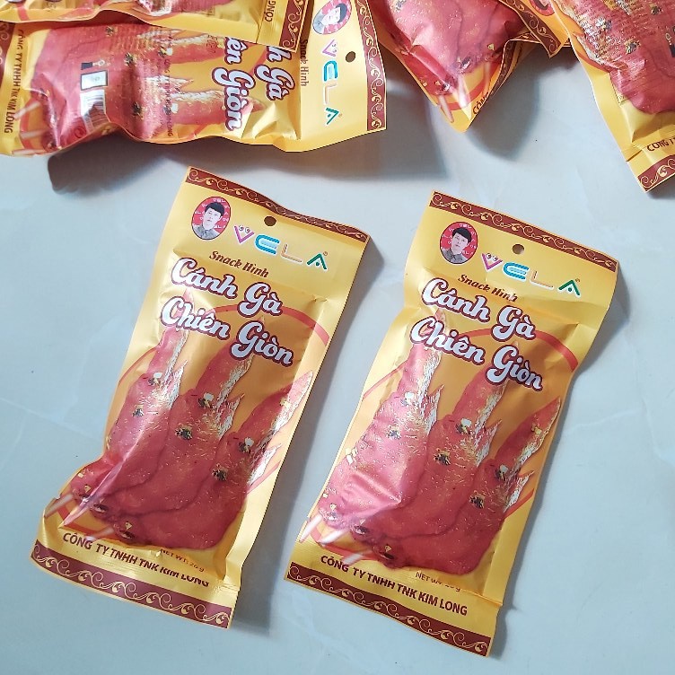 Gói snack cánh gà - Bim bim hình cánh gà thơm ngon vị tuổi thơ