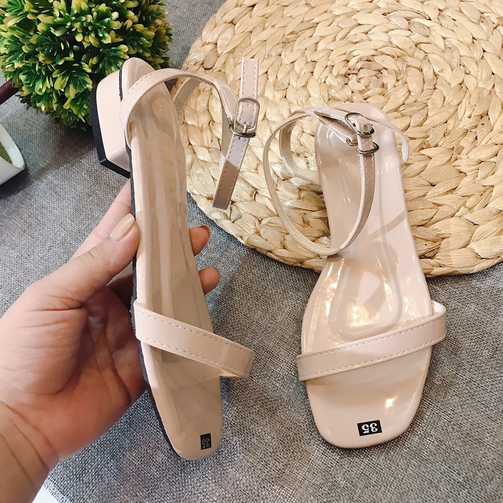 Giày Sandal Học Sinh Quai Mảnh Da Bóng Cn Đế Bệt Cực Dễ Đi Phù Hợp Với Mọi Lứa Tuổi