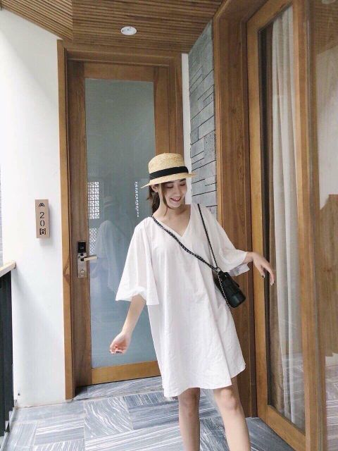 Đầm trắng cổ V tay loe (2 màu)