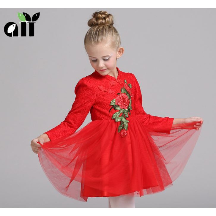 Đầm ren đỏ tay dài kết hoa 3d cho bé gái diện Noel và tết