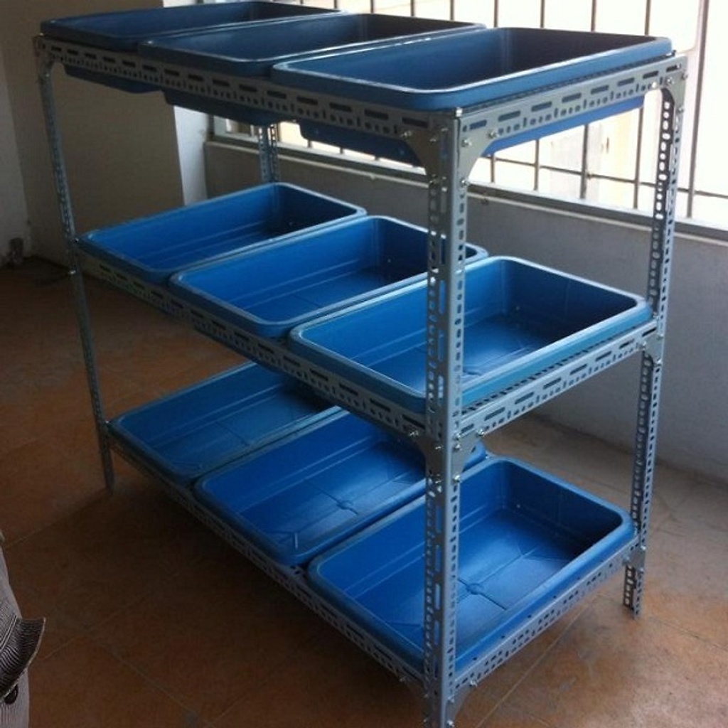 Khung kệ trồng rau sạch loại 3 tầng lắp ghép thông minh dùng cho khay 68x43cm dùng V3x5