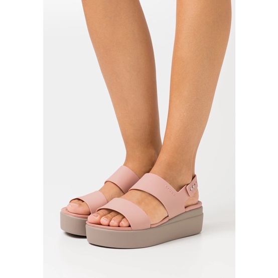 Giày Sandal Cross nữ đế xuồng Brooklyn siêu êm nhẹ chân cao 5 phân