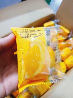 Bánh pía kim sa