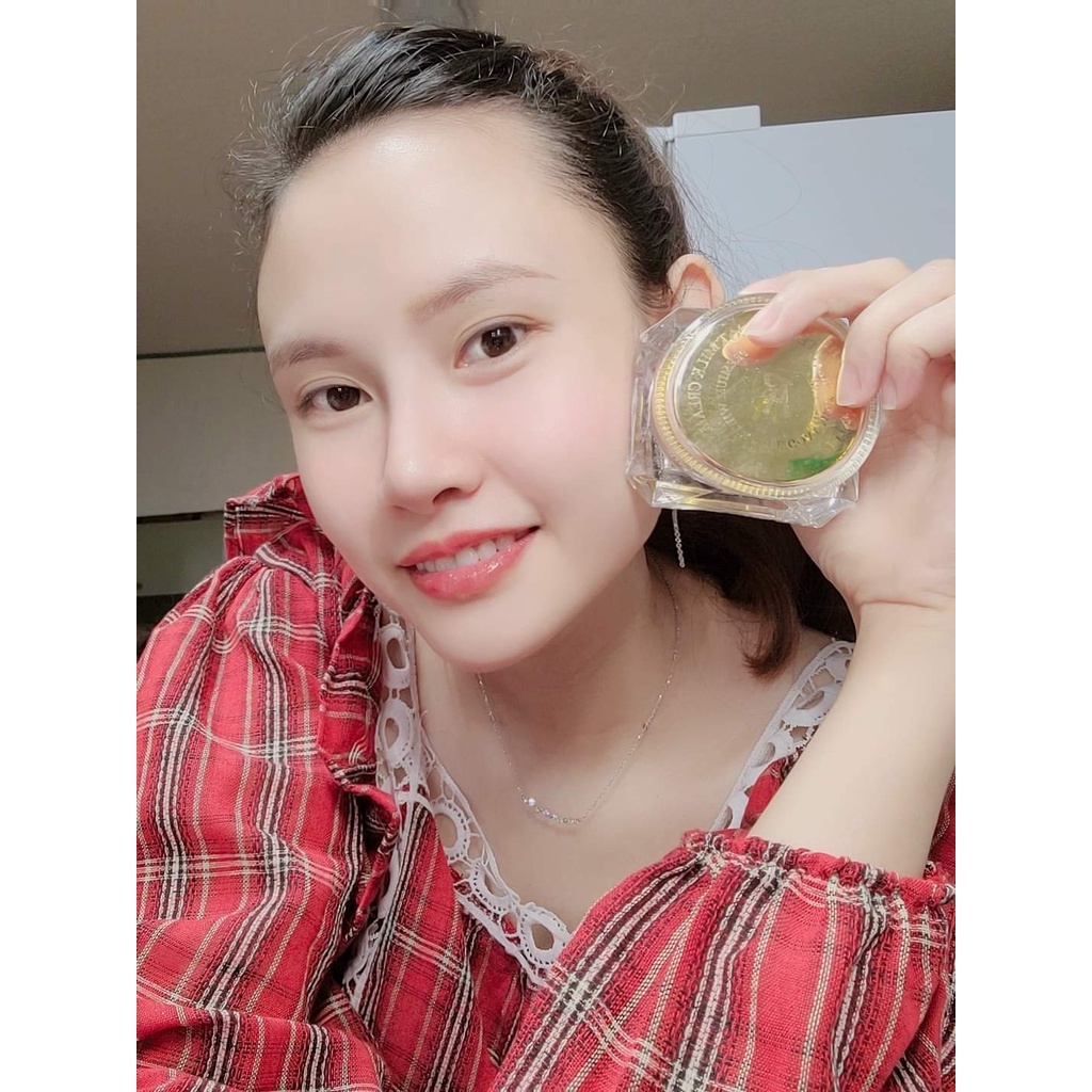 Kem sữa dê Rire Premium White Pure Goat Milk Cream giúp dưỡng ẩm, trắng sáng mịn màng cho làn da