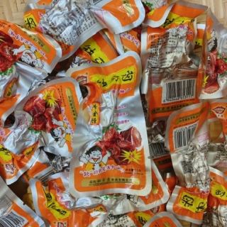 Cổ vịt nhỏ cay Vân Nam