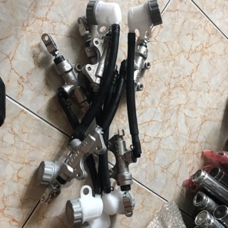 Pen đạp sau Exciter 135/150 zin hãng Yamaha