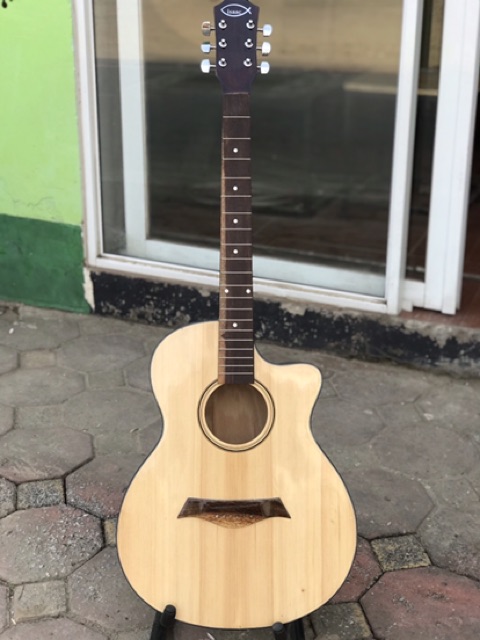 Đàn Guitar Acoustic chuẩn đệm hát cho người mới tập chơi đàn. Mã ET4.