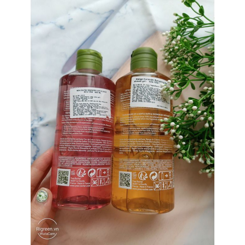 Sữa Tắm Yves Rocher Chiết Xuất Hoa Sen 400ml