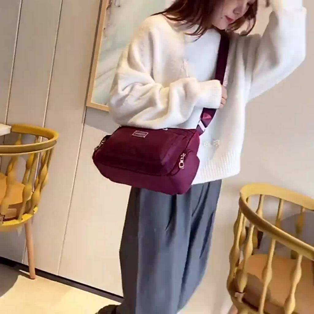 Túi đeo chéo nữ vải dù chống nước Long Tuấn