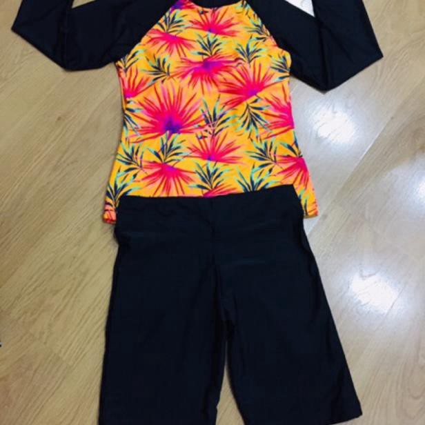 tuan79 Áo tắm dài tay che bụng với quần đùi tuan79 | BigBuy360 - bigbuy360.vn