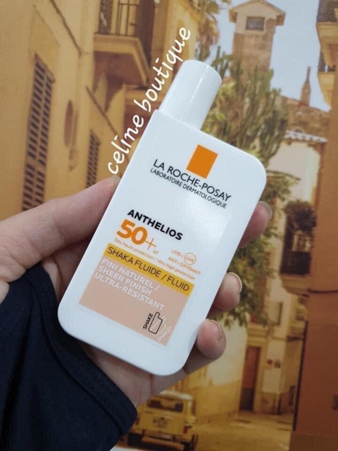 Kem chống nắng ANTHELIOS FLUID INVISIBLE SPF50+ của Laroche Posay - Pháp