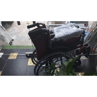 Xe lăn Lucass X75 [ HÀNG NHẬP CHÍNH HÃNG ], Xe lăn lucass X75 có phanh