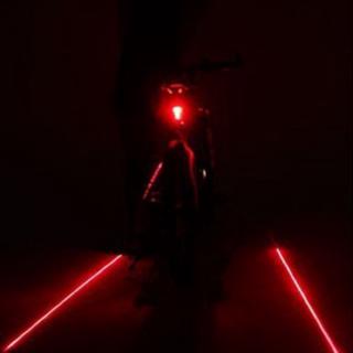 Đèn LED laser gắn đuôi xe đạp leo núi tiện lợi