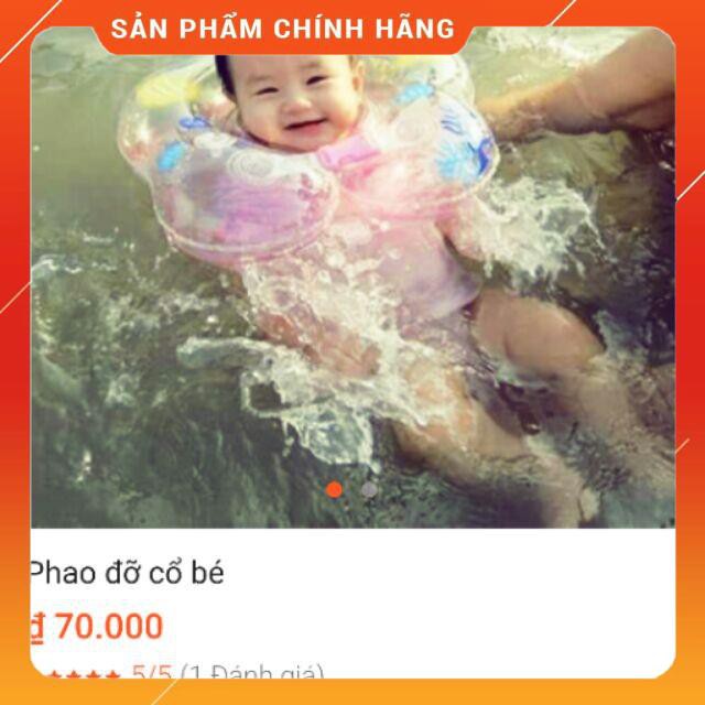 Phao đỡ cổ cho bé.