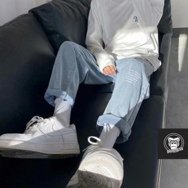 Quần JEAN NAM ỐNG RỘNG màu xanh nhạt và đen Pon.mens | BigBuy360 - bigbuy360.vn