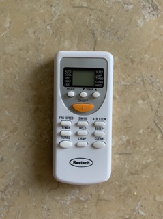 Điều khiển điều hoà Reetech + pin