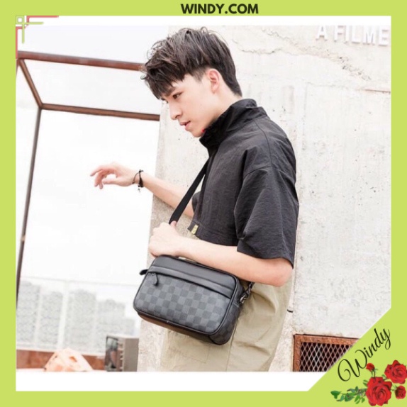 Túi lv đeo chéo nam nữ dùng cực cá tính phong WINDY.COM