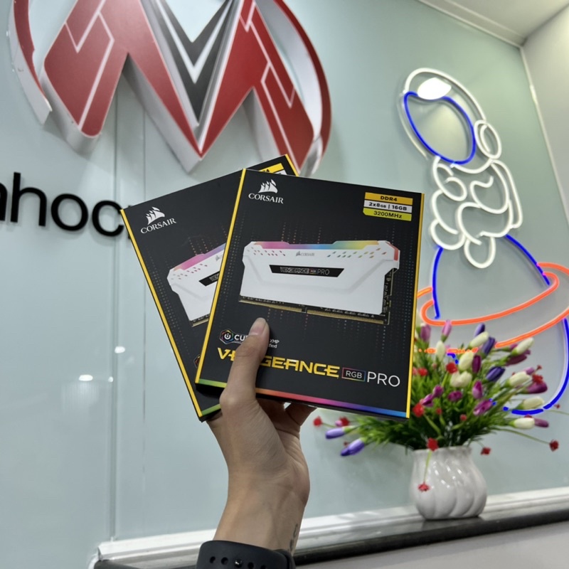 Ram Corsair Vengeance Pro White RGB 2x8GB 3200