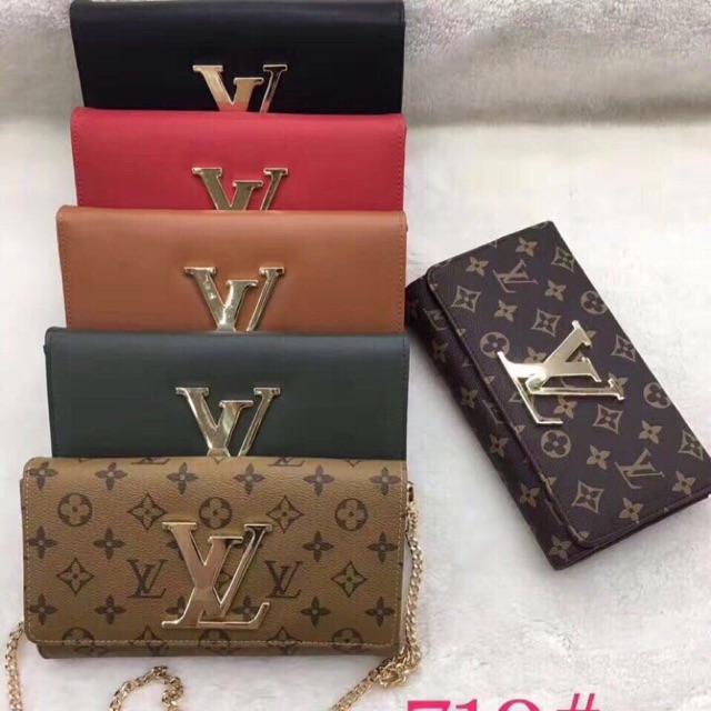 Ví LV