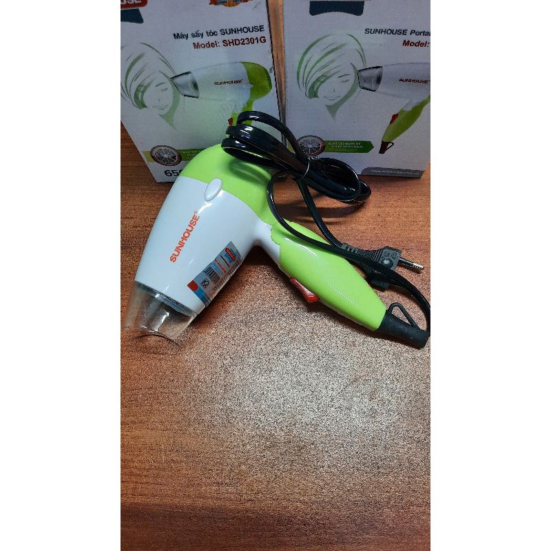 Máy sấy tóc gấp gọn shd 2301 2305 Sunhouse công suất 650W  / hàng chính hãng ledhalinh