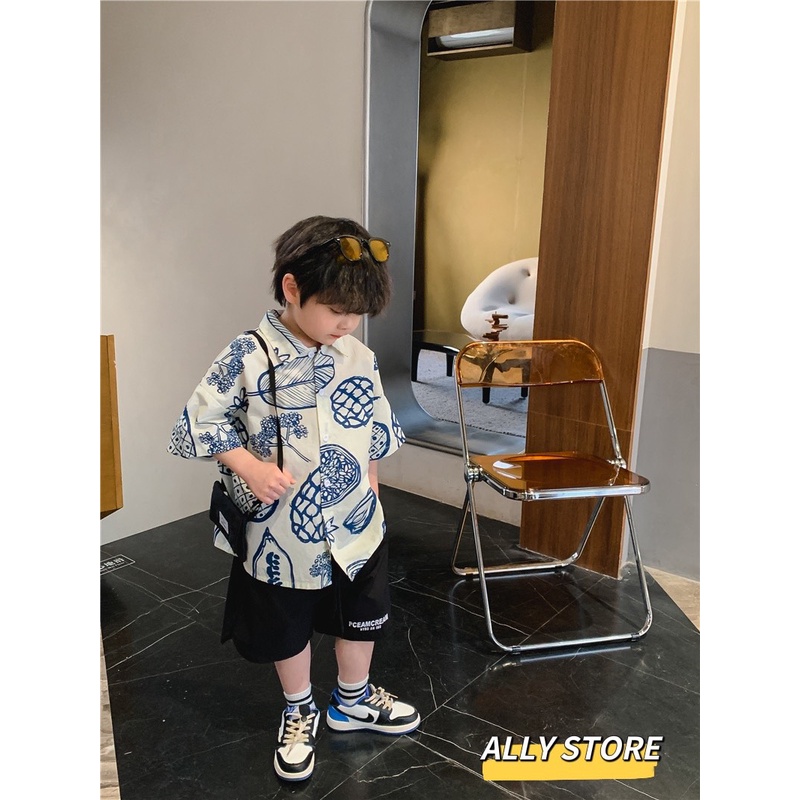 Bộ sơ mi hoạ tiết lá cá tính cho bé K250