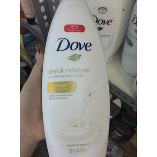 Sữa tắm DOVE trắng da của Mỹ