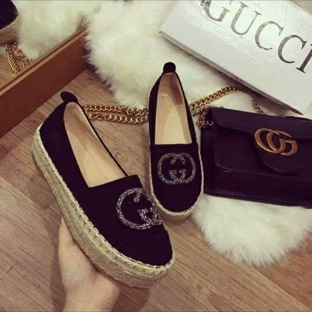Giầy slip on