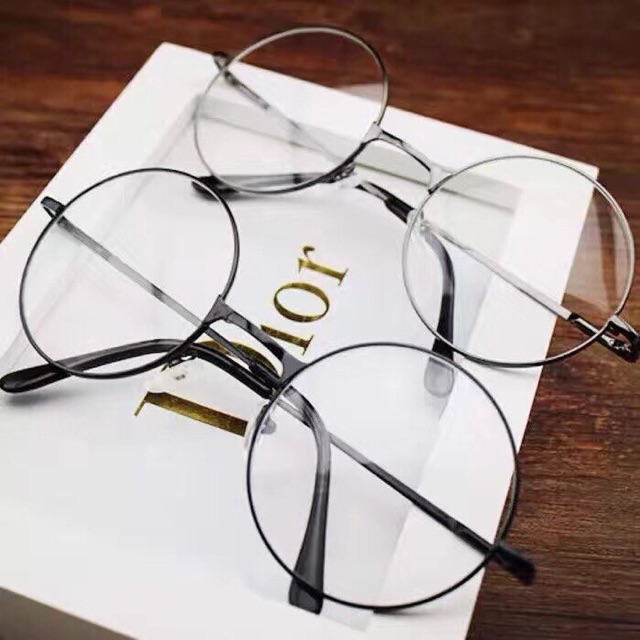 Mắt Kính Gọng Tròn