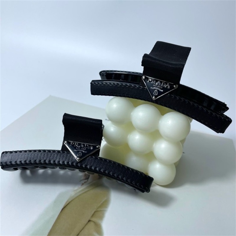 Kẹp Tóc Da Hình Cá Mập Xinh Xắn Cho Nữ