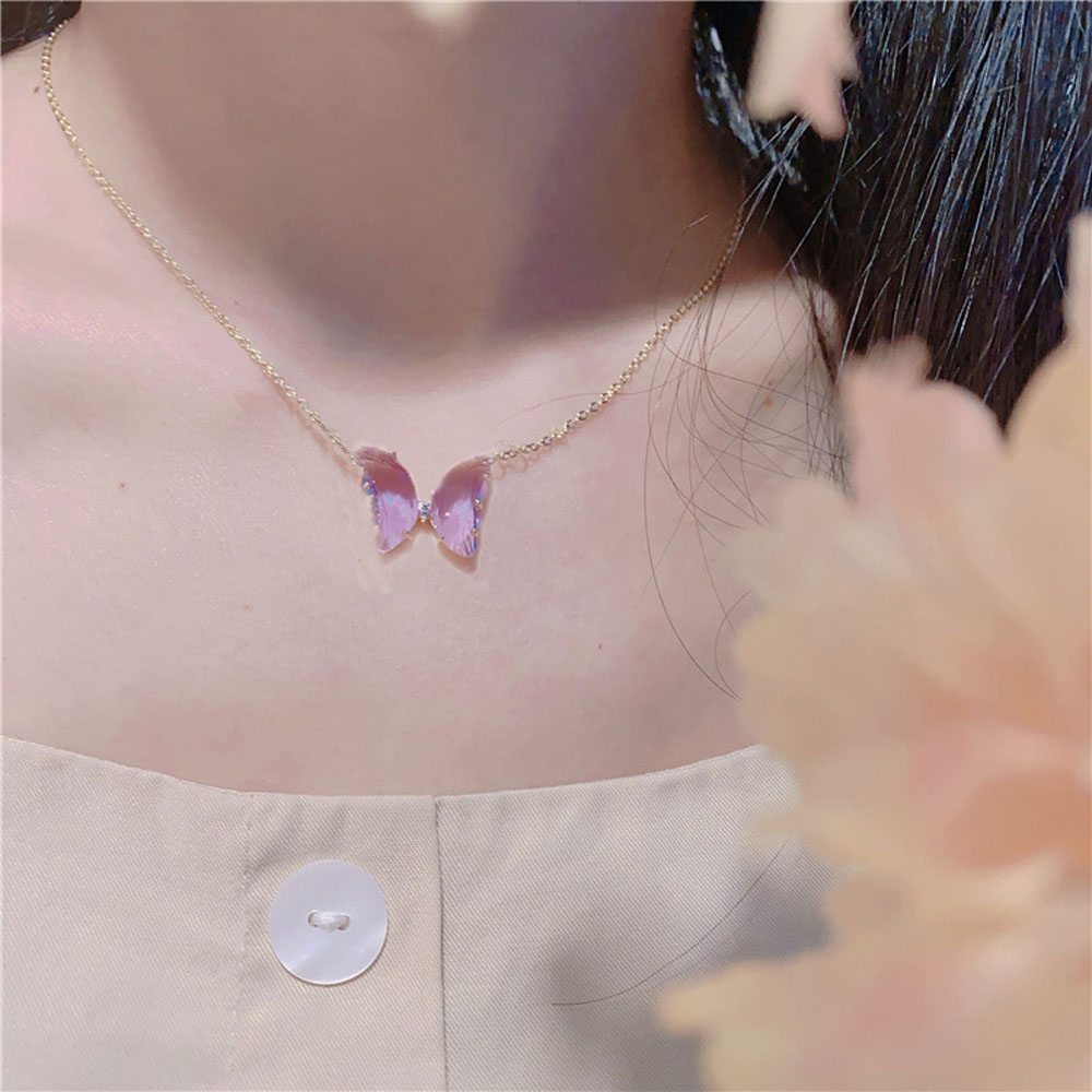 Dây chuyền mặt dây chuyền thủy tinh hình con bướm trong suốt nhiều màu sắc có chuỗi xương đòn đơn giàn cho nữ