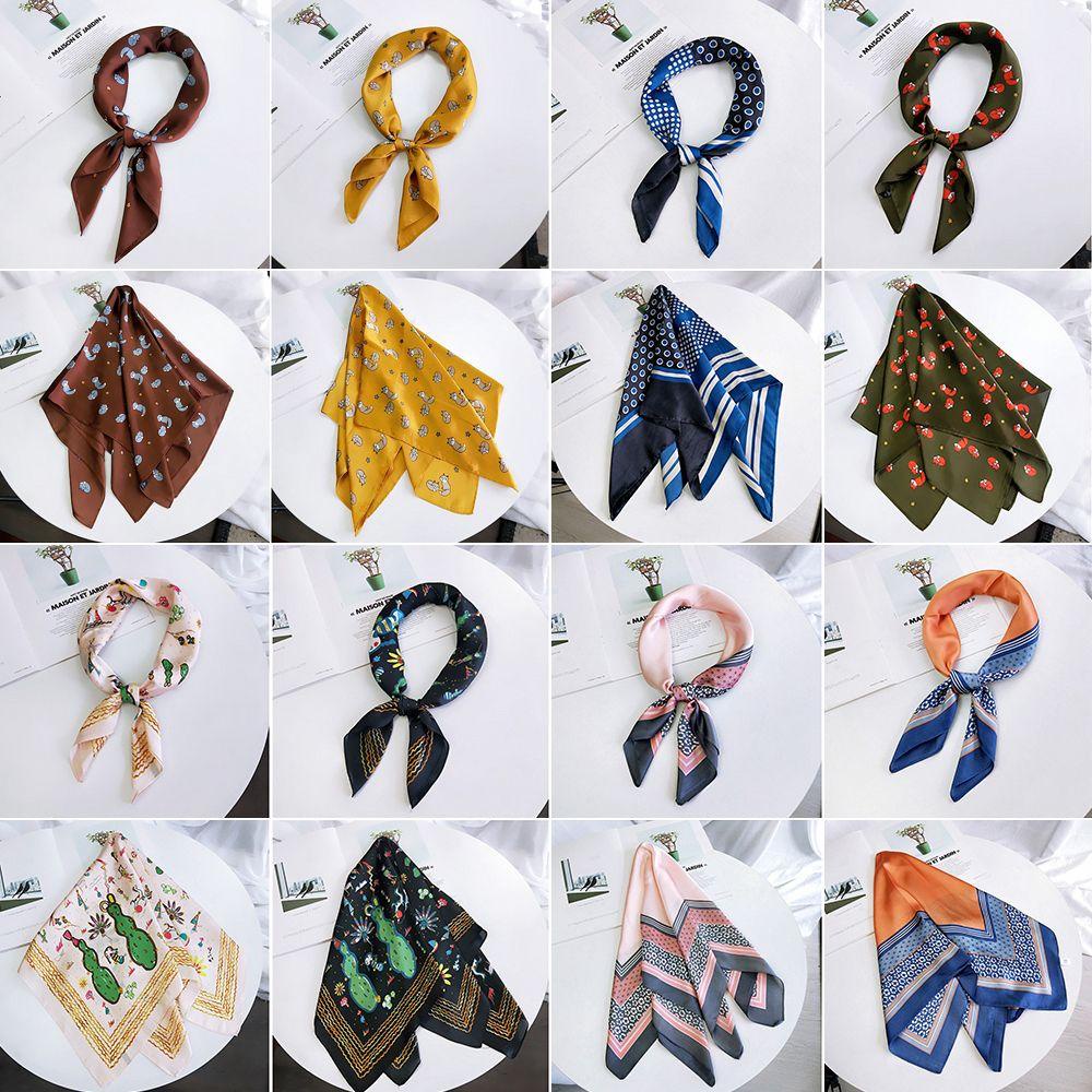 Khăn Choàng Cổ Hình Vuông Họa Tiết Hoa Phong Cách Vintage