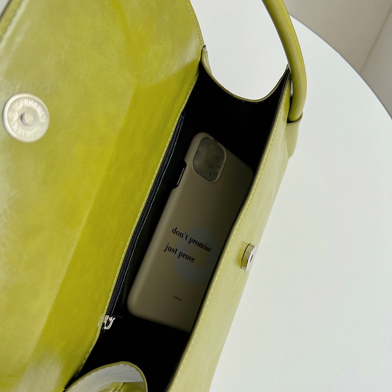 Túi xách đeo vai IELGY da sáp dầu tay cầm dài thời trang cổ điển cho bạn nữ