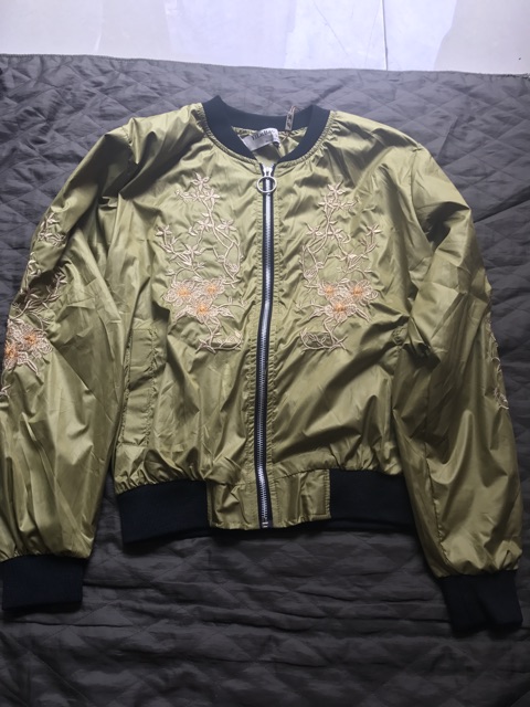 Thanh lý áo khoác