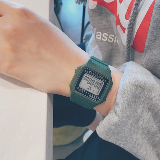 [Freeship 99k] Đồng hồ thể thao nữ Shhors size 30mm mặt vuông