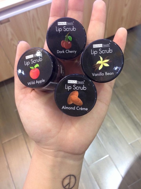Tẩy tế bào chết cho môi Beauty Treats Lip Scrub Hàn Quốc | BigBuy360 - bigbuy360.vn