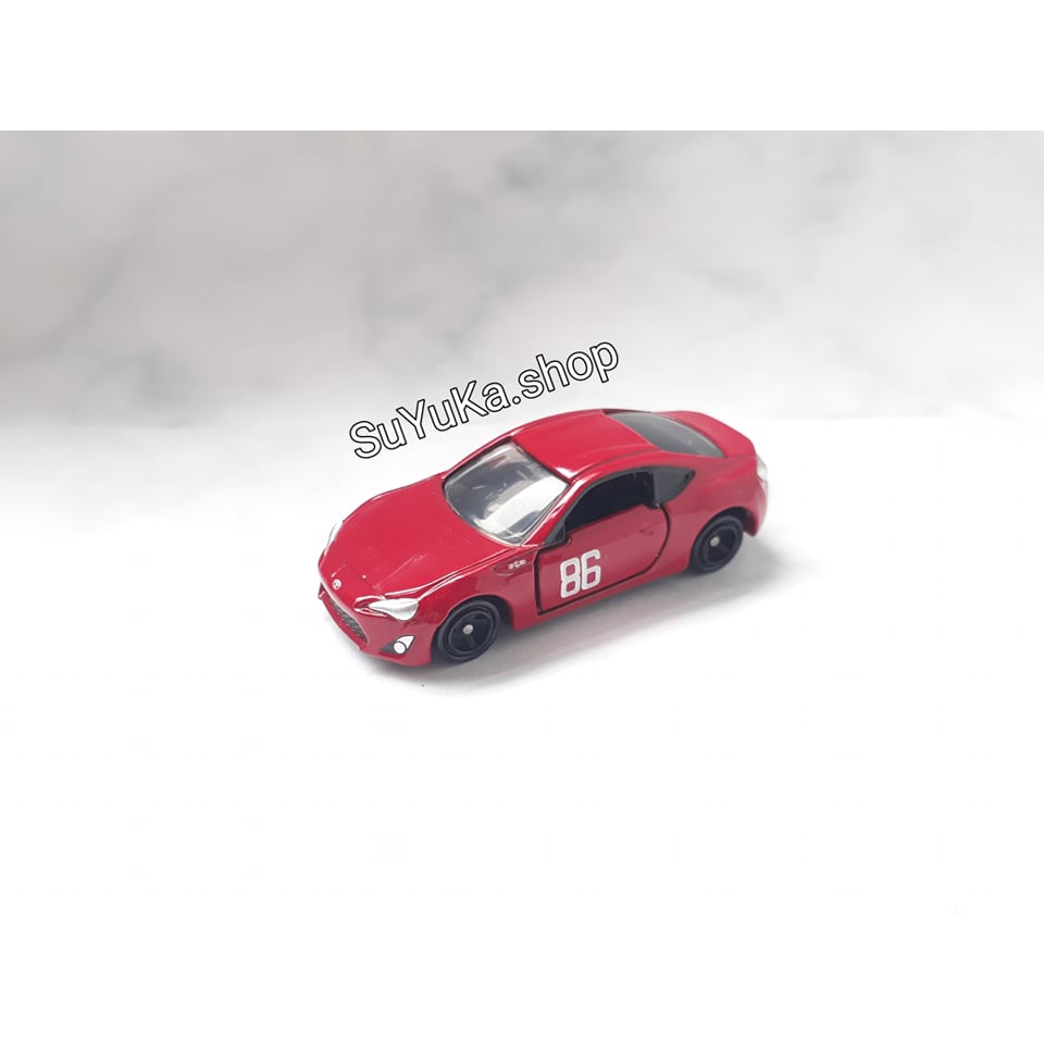 Xe Mô Hình Tomica Toyota 86 GT màu đỏ - No 151