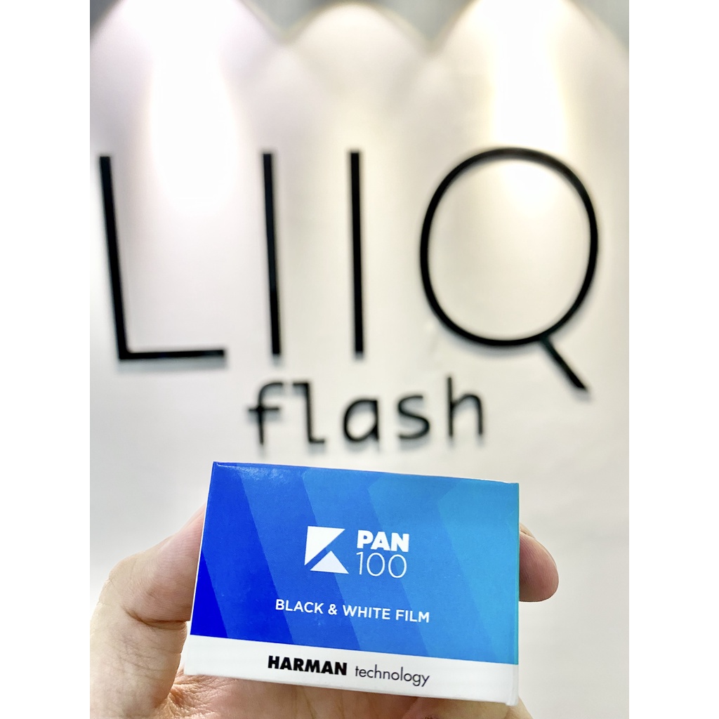 Phim Kentmere Pan ISO 100, Đen Trắng B&W, 135/35mm x 24 Kiểu, In Date Cho Máy Chụp Ảnh Film - LIIQ Flash