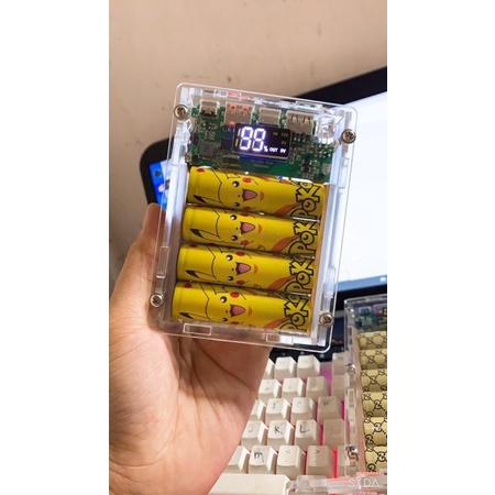 Sạc dự phòng 10000mAh (PD+QC) | sạc dự phòng mica trong suốt Pikachu