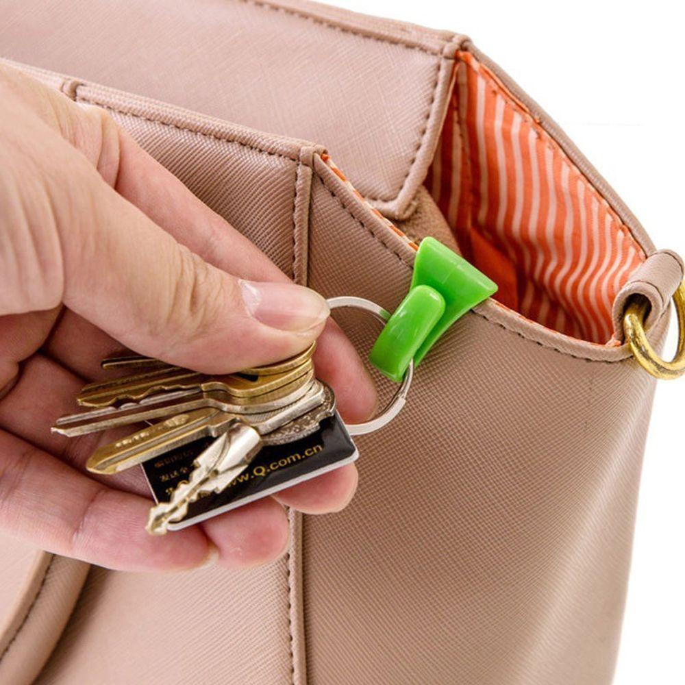 Móc Treo Chìa Khóa Xe Hơi Chất Lượng Cao Kèm Túi Đựng Chìa Khóa Chống Thất Lạc Tiện Lợi